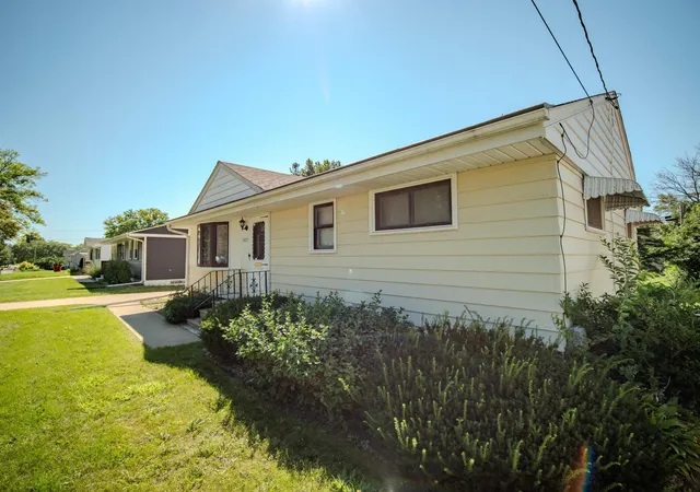 4th image of 1805 5Th Ave Nw, Austin, MN 55912 | MLS# 7131187