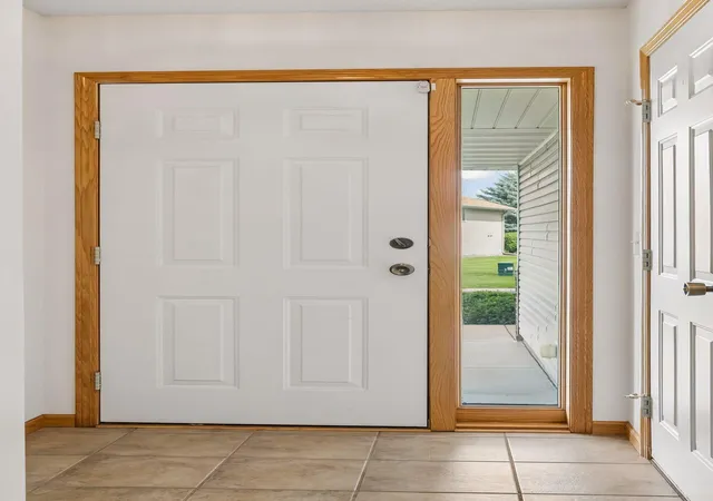 image of 10871 Tyler Ct Ne, Minneapolis, MN 55434 | MLS# 7131199