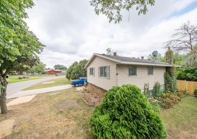 47th image of 7857 Idaho Ave N, Brooklyn Park, MN 55445 | MLS# 7131233
