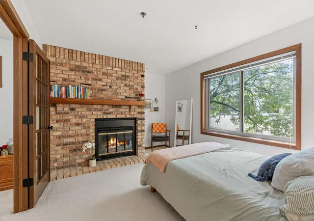 Photo 3 of Condo for sale at 2100 Ridge Dr #22, Saint Louis Park, MN 55416 | MLS# 7131255 | Listing updated on 2026-10-20