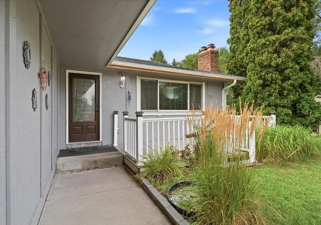 2nd image of 14280 Embry Path, Apple Valley, MN 55124 | MLS# 7131267