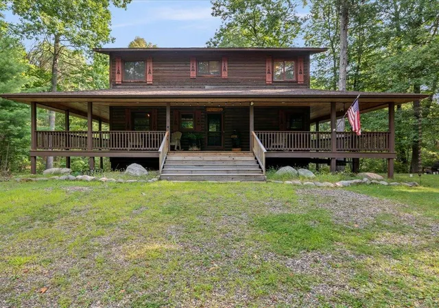 Photo 1 of Single family home for sale at 38598 Summit Ave, Crosslake, MN 56442 | MLS# 7131280 | Listing updated on 2026-08-27