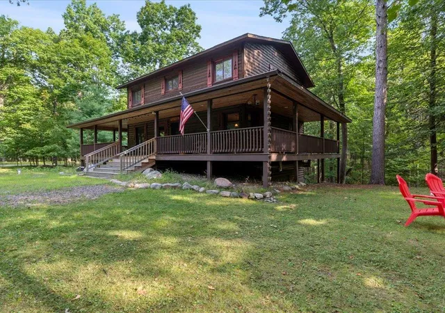Photo 2 of Single family home for sale at 38598 Summit Ave, Crosslake, MN 56442 | MLS# 7131280 | Listing updated on 2026-08-27
