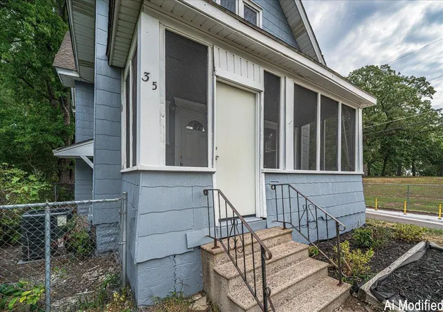 Photo 3 of Single family home for sale at 35 Manitoba Ave, Saint Paul, MN 55117 | MLS# 7131285 | Listing updated on 2026-08-22