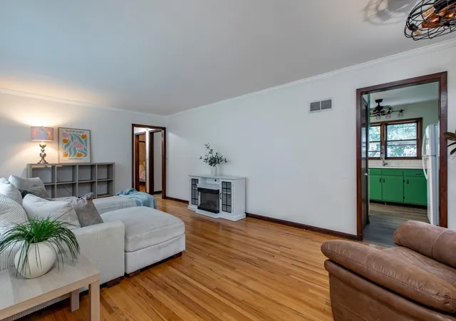 Photo 3 of Single family home for sale at 1412 14th Avenue Ne, Rochester, MN 55906 | MLS# 7131306 | Listing updated on 2026-09-21