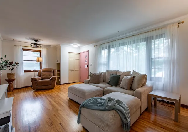 Photo 3 of Single family home for sale at 1412 14th Avenue NE, Rochester, MN 55906 | MLS# 7131306 | Listing updated on 2026-09-21