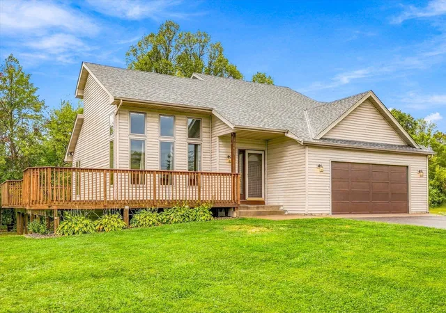 Photo 1 of Sale Pending at 33644 Oasis Rd, Center City, MN 55012 | MLS# 7131313 | Listing updated on 2026-09-28