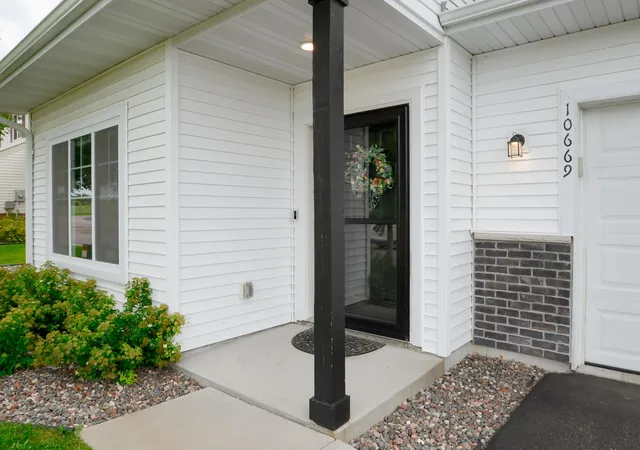 Photo 3 of Single family home for sale at 10669 74Th St Ne, Otsego, MN 55301 | MLS# 7131323 | Listing updated on 2026-09-25