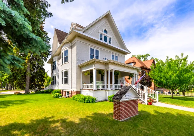 1st image of 1100 3rd Ave S, Fargo, ND 58103 | MLS# 7131366
