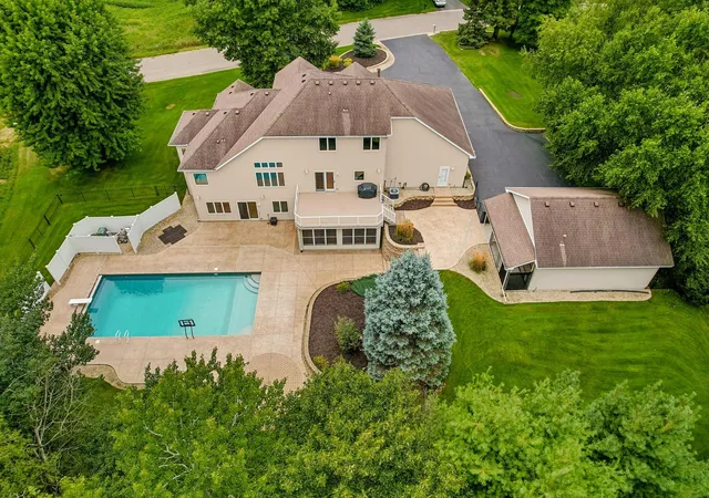Photo 2 of Sale Pending at 14661 Yancy St Ne, Ham Lake, MN 55304 | MLS# 7131379 | Listing updated on 2026-09-04