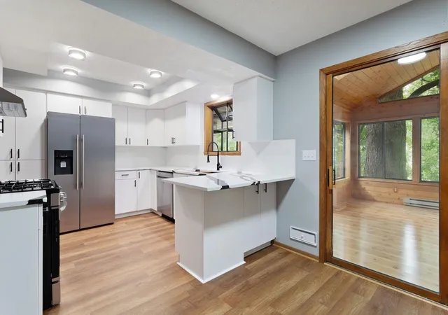 2nd image of 5725 Northport Dr, Brooklyn Center, MN 55429 | MLS# 7131381