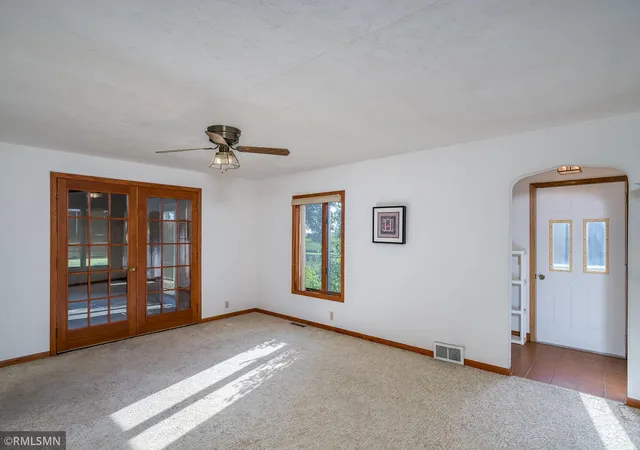 Photo 4 of Single family home for sale at 48751 190th Street, Lake Crystal, MN 56055 | MLS# 7131382 | Listing updated on 2026-10-14
