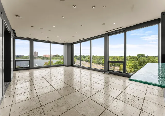 Listing Photo 4 - Condo for sale in building located at 1805 W Lake St, Minneapolis, MN 55408 - Unit #502