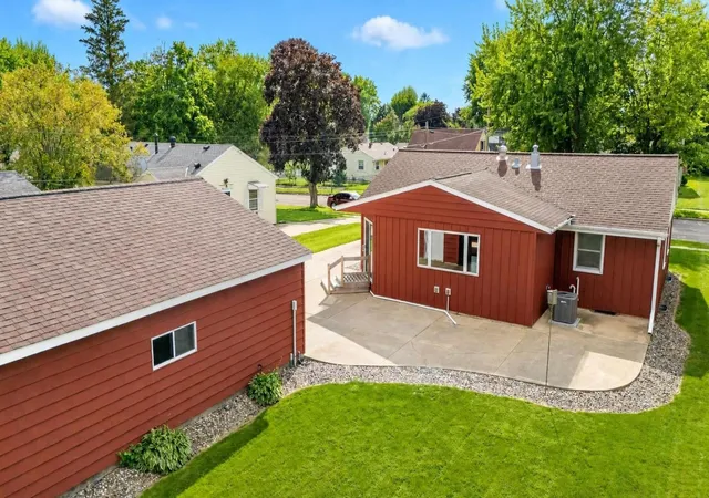 4th image of 304 18Th St Nw, Austin, MN 55912 | MLS# 7131401