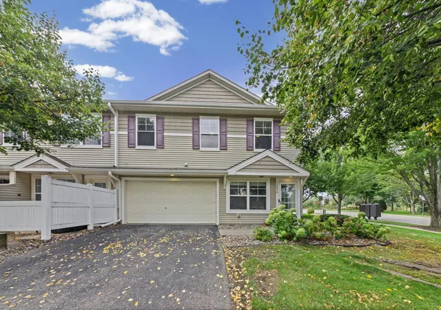 Photo 1 of Single family home for sale at 10856 Kingsfield Ln, Saint Paul, MN 55129 | MLS# 7131426 | Listing updated on 2026-09-19
