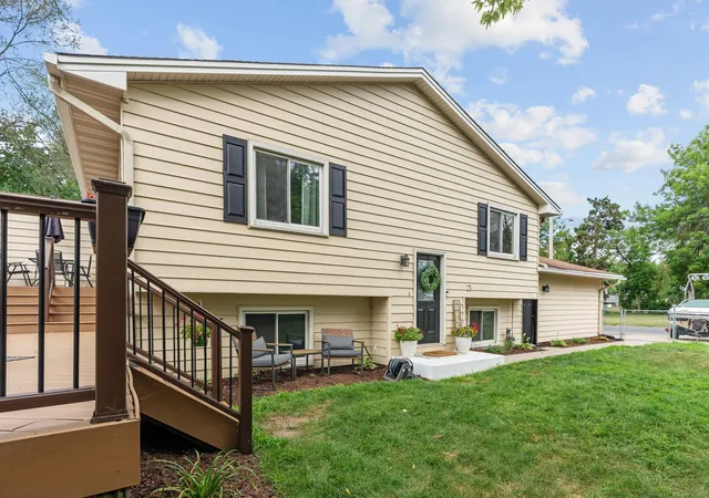 2nd image of 2728 111th Ave Nw, Coon Rapids, MN 55433 | MLS# 7131433