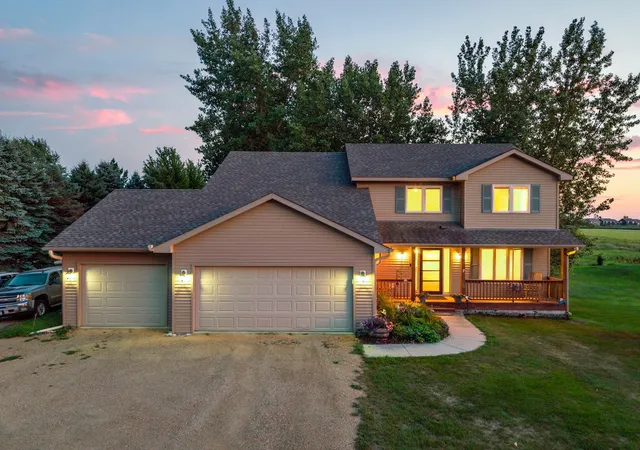 1st image of 7531 E 250Th St, Elko New Market, MN 55020 | MLS# 7131440