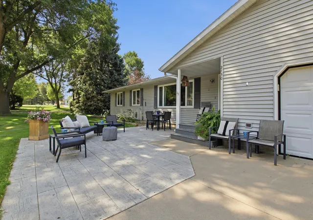 Photo 3 of Sale Pending at 2750 Fairway Dr Ne, Willmar, MN 56201 | MLS# 7131443 | Listing updated on 2026-09-22