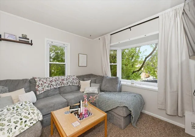 Photo 4 of Sale Pending at 128 W Quince St, Duluth, MN 55811 | MLS# 7131446 | Listing updated on 2026-09-04