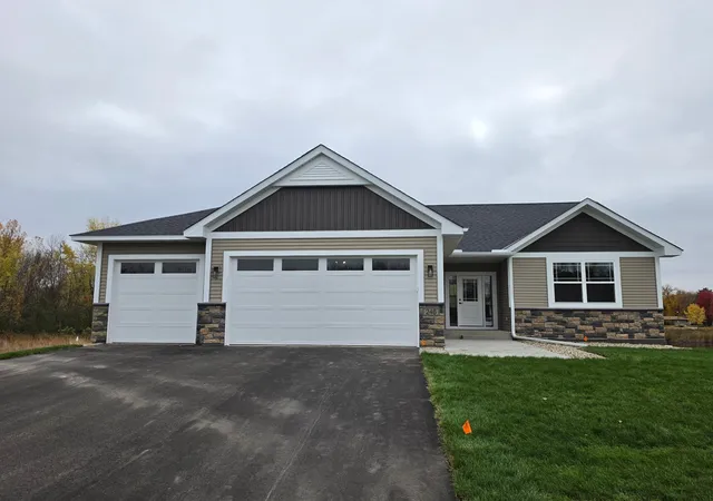 Single family home for sale at 246 10Th Ave Ne, Hutchinson, MN 55350 | MLS# 7131460