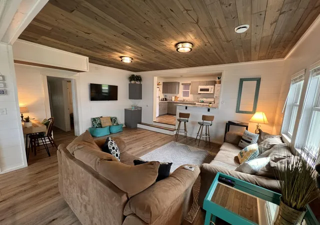 3rd image of 1321 S Darling Dr Nw #1, Alexandria, MN 56308 | MLS# 7131472