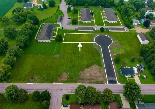 Photo 1 of Land for sale at 502 2nd St Se, Madelia, MN 56062 | MLS# 7131512 | Listing updated on 2026-08-26