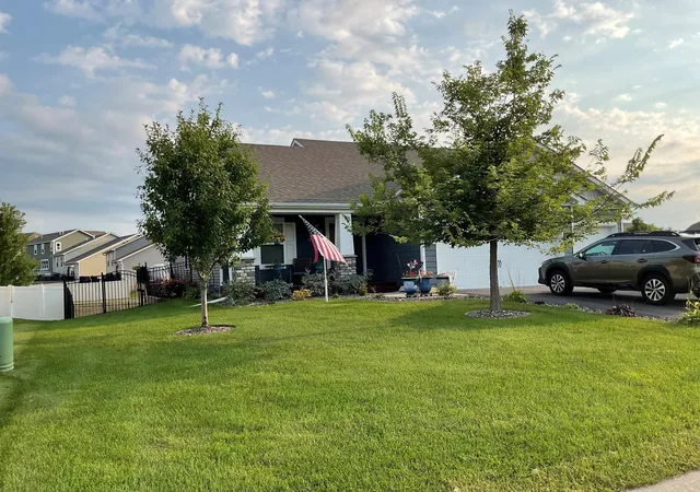 1st image of 11681 132nd Ave N, Dayton, MN 55327 | MLS# 7131516
