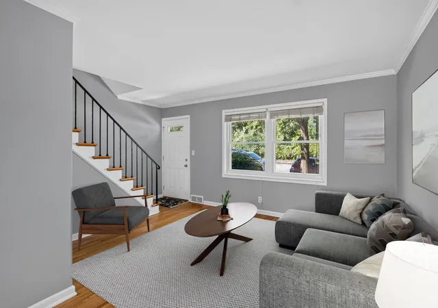 Photo 3 of Single family home for sale at 994 Cleveland Ave S, Saint Paul, MN 55116 | MLS# 7131521 | Listing updated on 2026-09-17