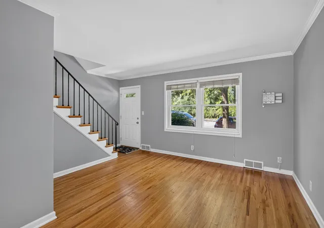 Photo 4 of Single family home for sale at 994 Cleveland Ave S, Saint Paul, MN 55116 | MLS# 7131521 | Listing updated on 2026-09-17