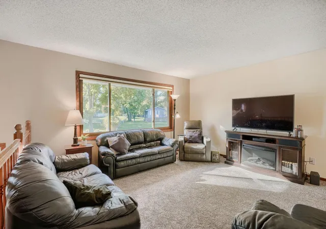 Photo 2 of Sale Pending at 16820 Honeysuckle Ln, Eden Prairie, MN 55346 | MLS# 7131527 | Listing updated on 2026-10-06