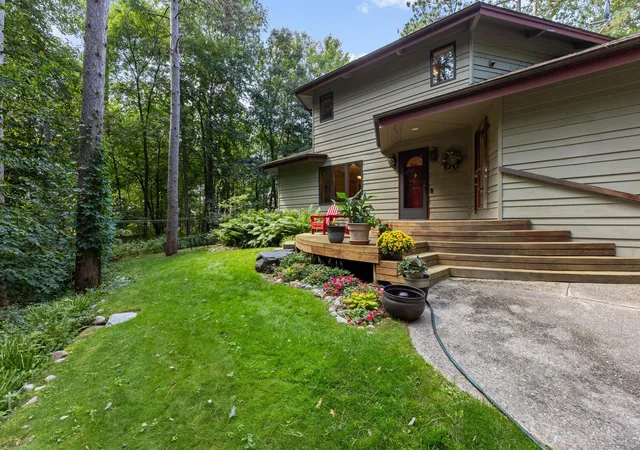 Photo 3 of Single family home for sale at 11077 Leisure Ln, Brainerd, MN 56401 | MLS# 7131534 | Listing updated on 2026-08-25