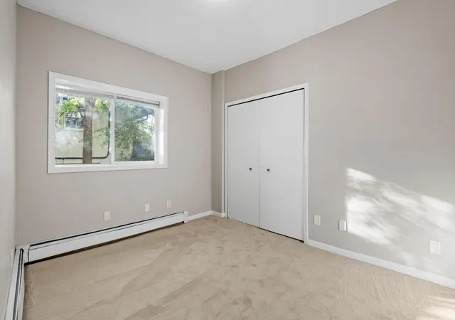 Listing Photo 4 - Condo for sale in building located at 787 Watson Ave, Saint Paul, MN 55102