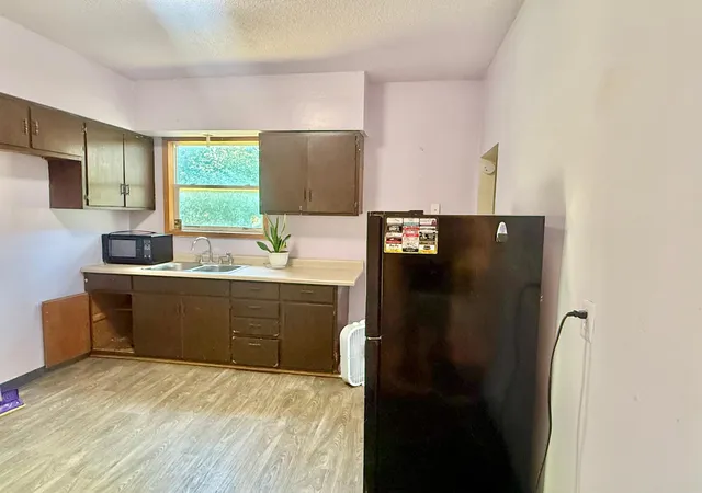 Photo 2 of Sale Pending at 400 High Ave, Willmar, MN 56201 | MLS# 7131564 | Listing updated on 2026-08-30