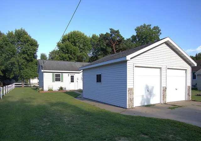 17th image of 311 Roosevelt St Sw, Staples, MN 56479 | MLS# 7131571