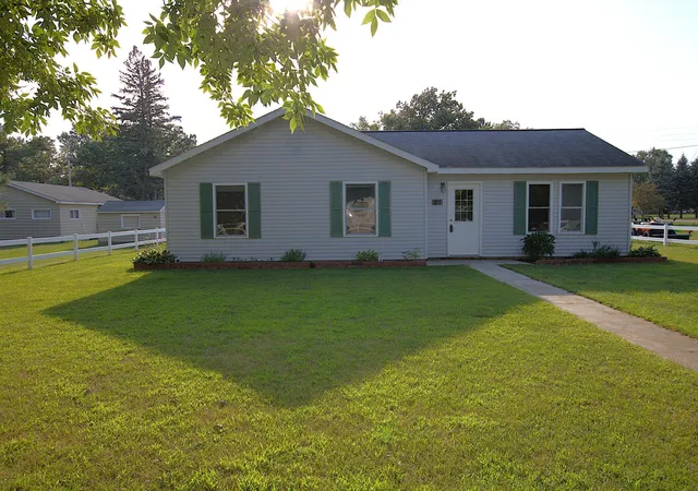 4th image of 311 Roosevelt St Sw, Staples, MN 56479 | MLS# 7131571