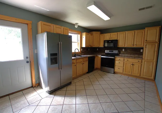 5th image of 311 Roosevelt St Sw, Staples, MN 56479 | MLS# 7131571