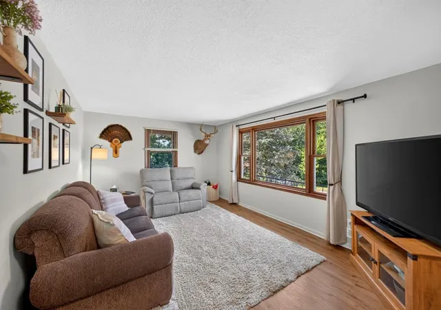 Photo 3 of Sale Pending at 202 7th St Sw, Chatfield, MN 55923 | MLS# 7131572 | Listing updated on 2026-10-02