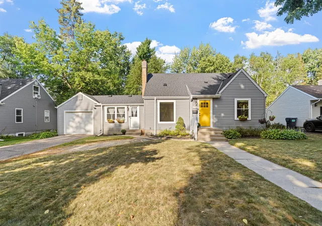 Photo 1 of Sale Pending at 6732 3rd Avenue S, Minneapolis, MN 55423 | MLS# 7131602 | Listing updated on 2026-09-20