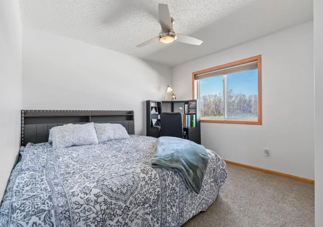 Photo 4 of Single family home for sale at 4052 Blakewood Dr, Shakopee, MN 55379 | MLS# 7131604 | Listing updated on 2026-10-08