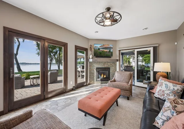 Photo 4 of Sale Pending at 7633 117Th St Nw, Annandale, MN 55302 | MLS# 7131612 | Listing updated on 2026-10-09
