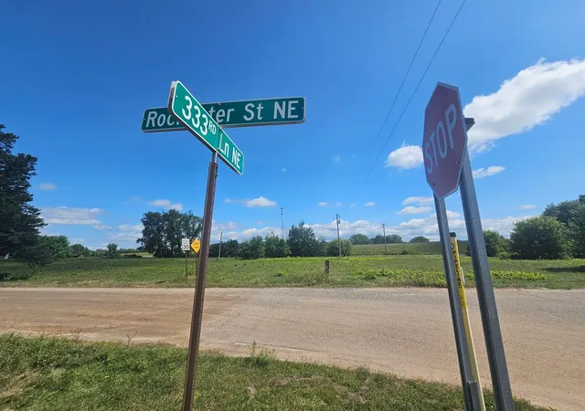 13th image of 33375 Rochester St Ne, Cambridge, MN 55008 | MLS# 7131615