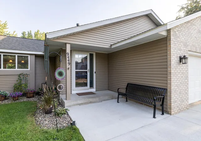3rd image of 9449 83Rd St S, Cottage Grove, MN 55016 | MLS# 7131636