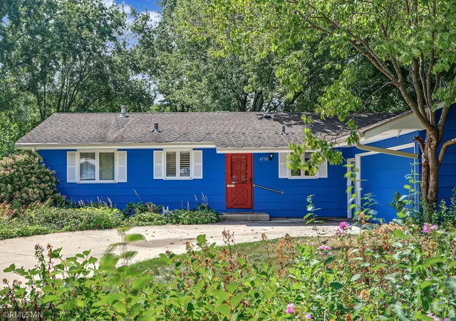 2nd image of 4738 Decatur Pl N, New Hope, MN 55428 | MLS# 7131641