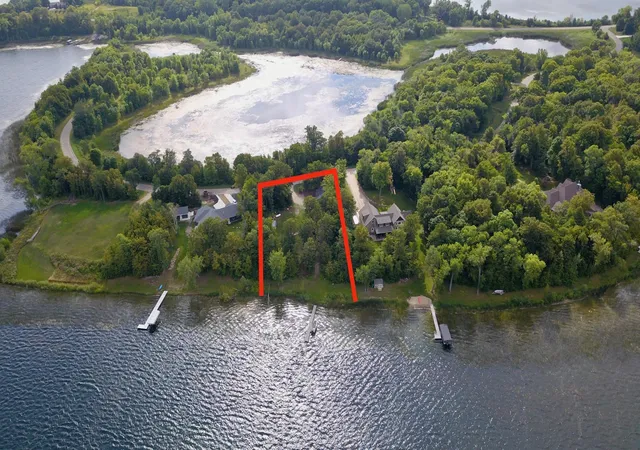 Photo 3 of Sale Pending at 7198 Loon Point Dr Sw, Kensington, MN 56343 | MLS# 7131649 | Listing updated on 2026-10-07