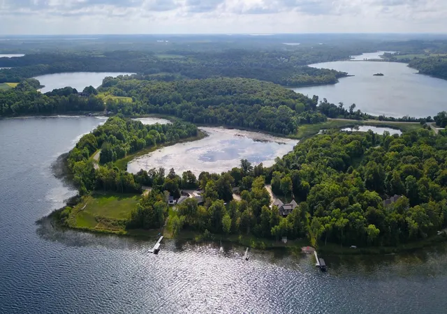 Photo 4 of Sale Pending at 7198 Loon Point Dr Sw, Kensington, MN 56343 | MLS# 7131649 | Listing updated on 2026-10-07