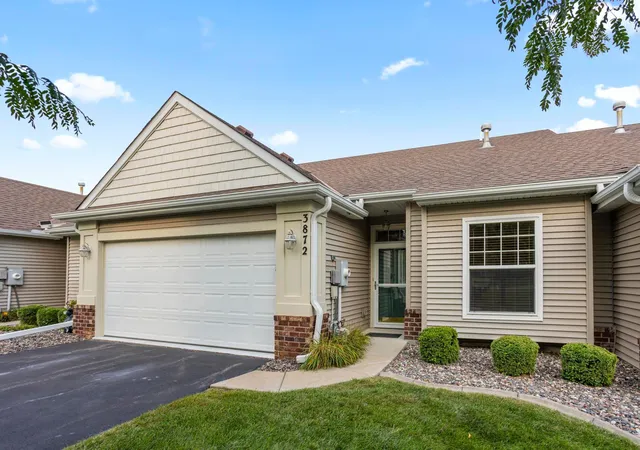 1st image of 3872 Lawndale Ln N, Plymouth, MN 55446 | MLS# 7131652