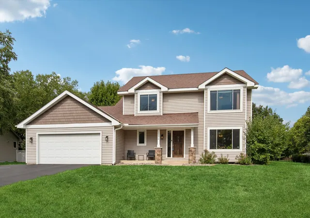 2nd image of 20374 Kensington Wy, Lakeville, MN 55044 | MLS# 7131657