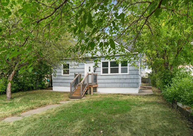 3rd image of 5149 University Ave Ne, Columbia Heights, MN 55421 | MLS# 7131662