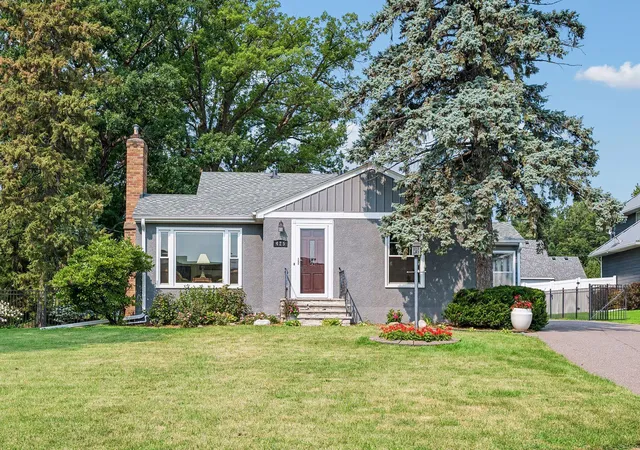 Photo 1 of Single family home for sale at 425 Turners Xrd N, Golden Valley, MN 55422 | MLS# 7131668 | Listing updated on 2026-09-19