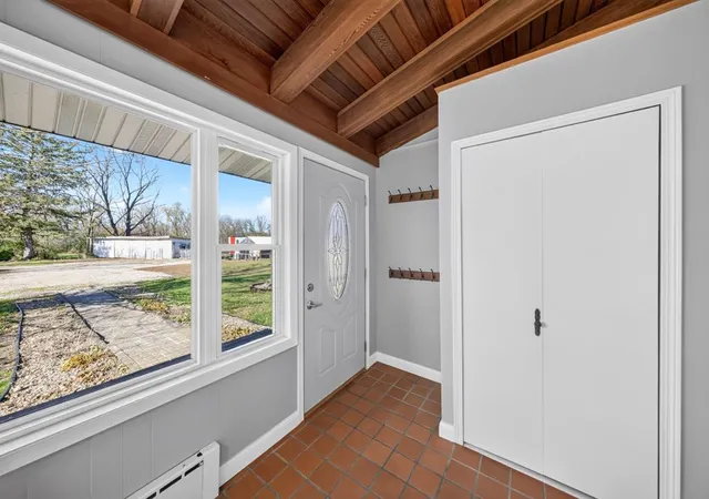 Photo 4 of Single family home for sale at 3425 Pinewood Rd SE, Rochester, MN 55904 | MLS# 7131669 | Listing updated on 2026-10-29